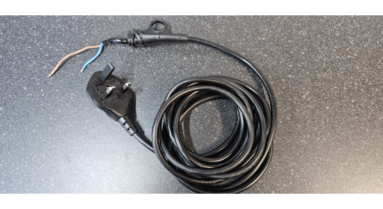 Air 1.0 Mains Cable with bonded restrainer